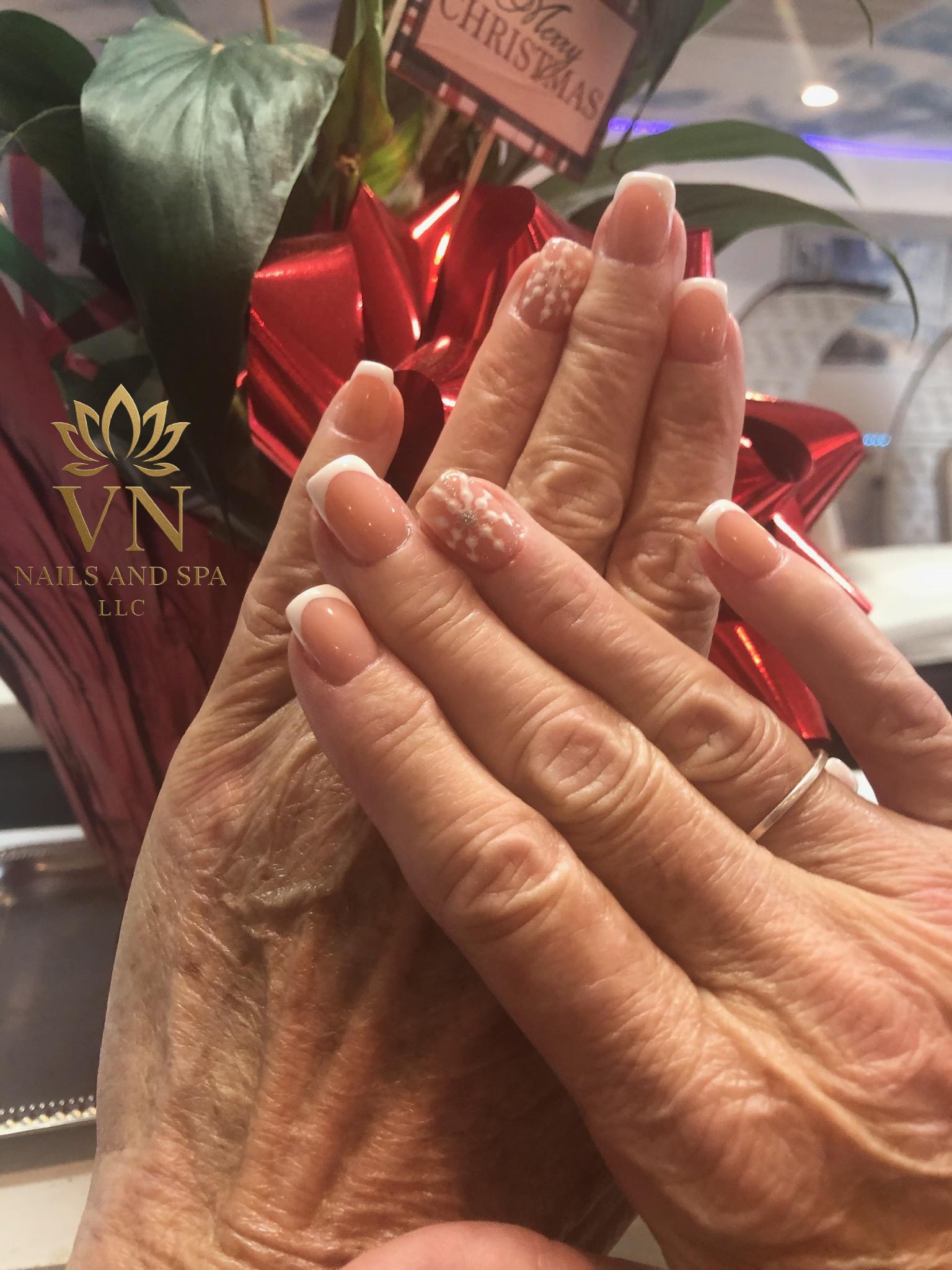 Vn Nails And Spa Wiggins, MS 39577